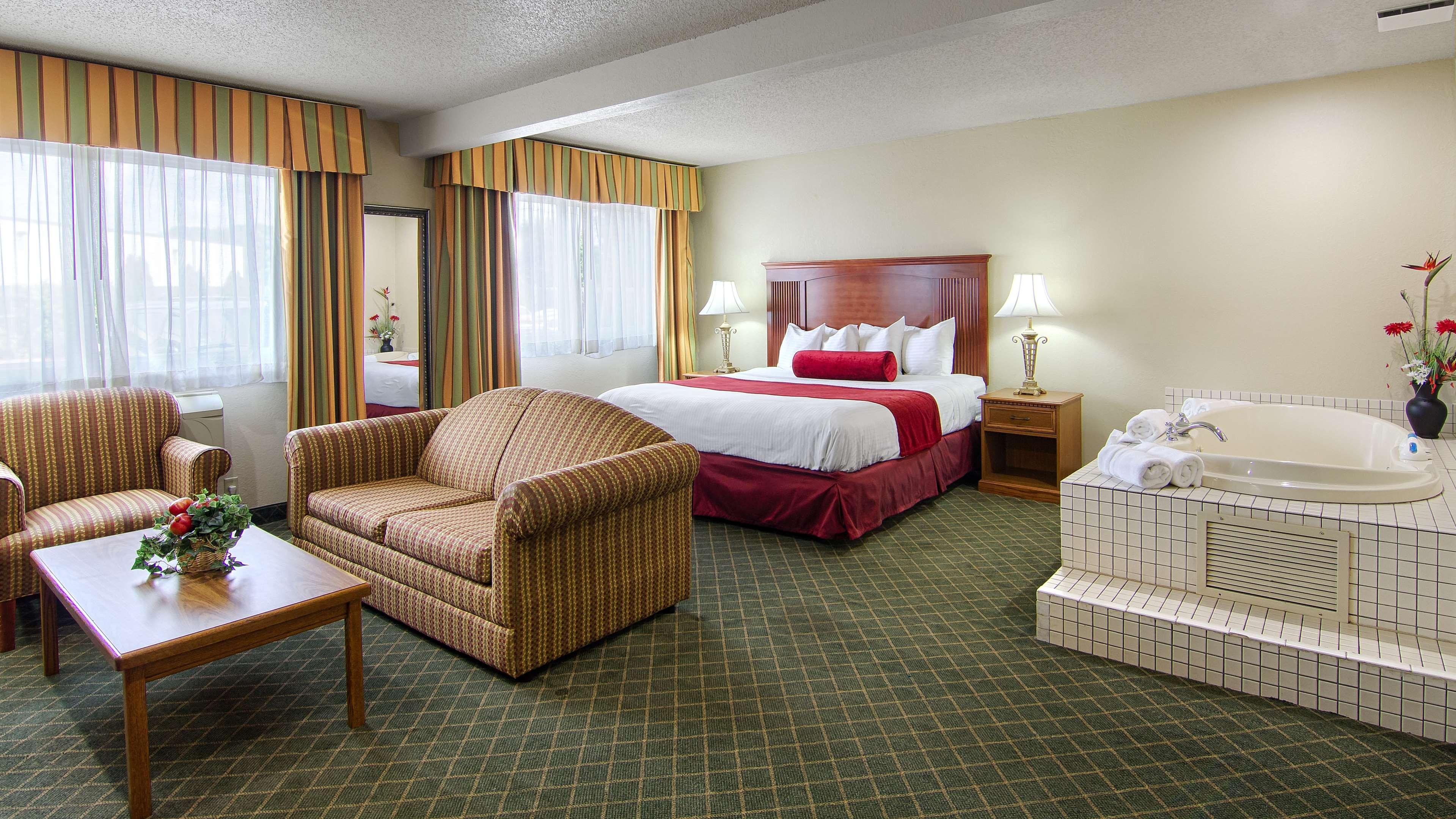 Comfort Inn & Suites Shakopee Exterior photo