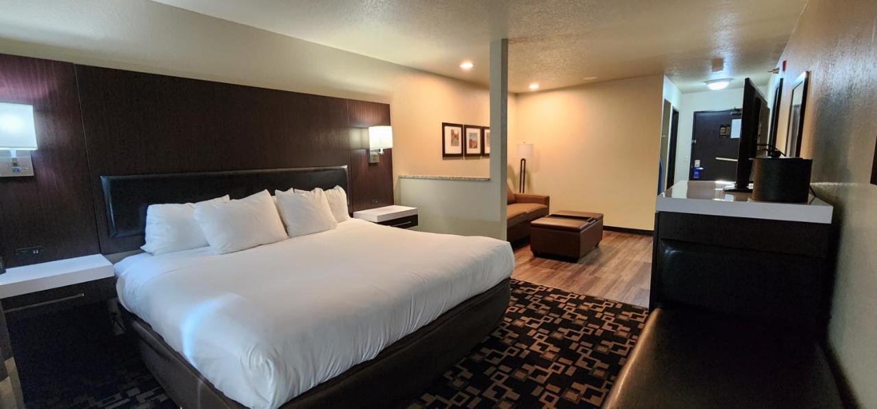Comfort Inn & Suites Shakopee Exterior photo